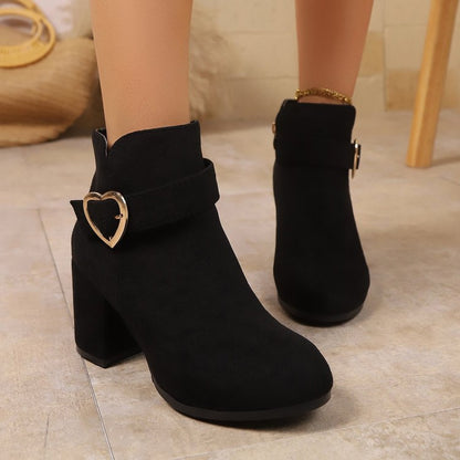 Bottines Femme à Talon avec Détail Cœur