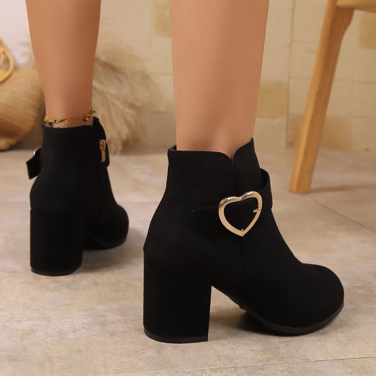 Bottines Femme à Talon avec Détail Cœur